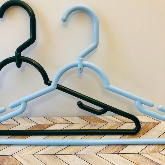 Vintage Swivel Head Plastic Hangers Set of 2 - Picture 2 of 6